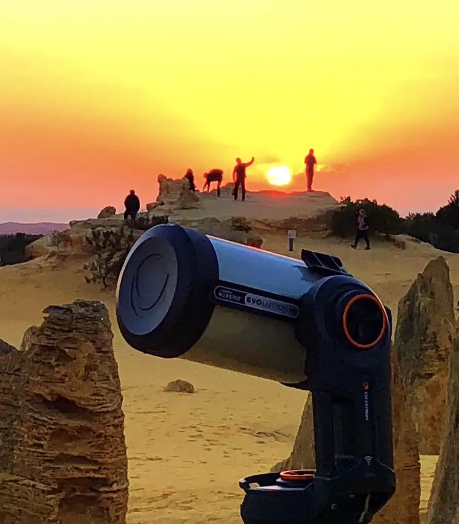 Pinnacles Desert Sunset Stargazing Tour