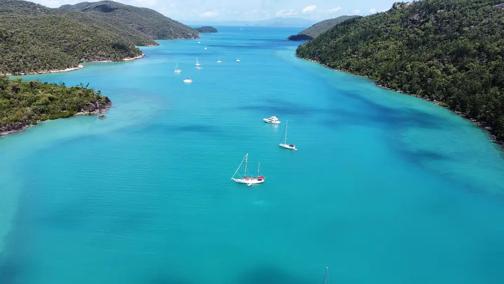 Hook Island Cultural + Snorkelling on Lady Enid | From Airlie Beach