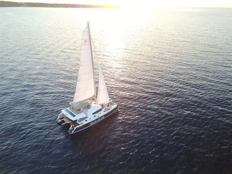 Diamond Morning Cruise In Santorini