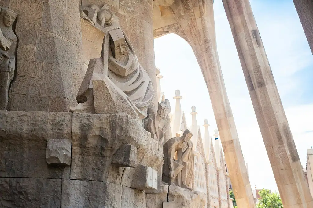 Guided Visit To The Sagrada Família