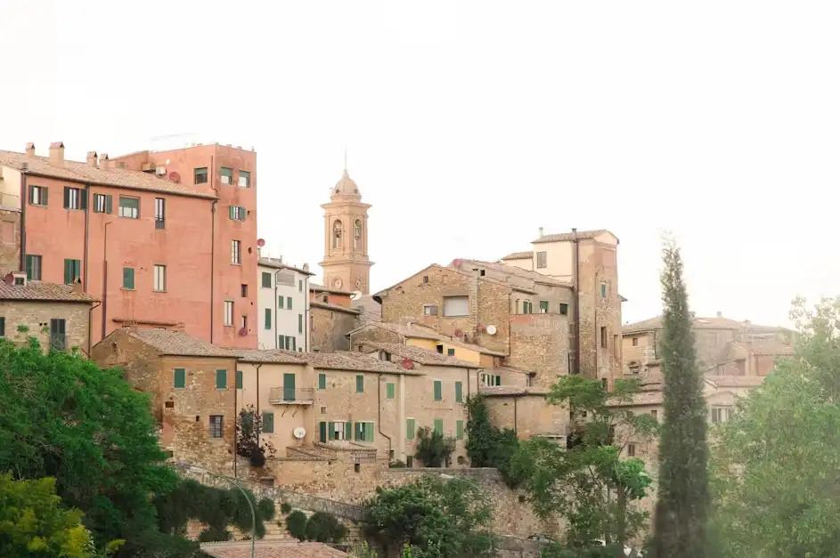 Tuscany from Rome with Winery Lunch and Medieval Towns