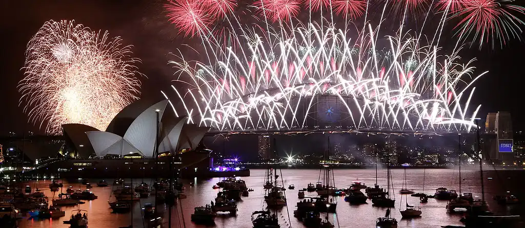 9pm New Year’s Eve Fireworks Cruise on Ocean Wave- Departing Manly Wharf