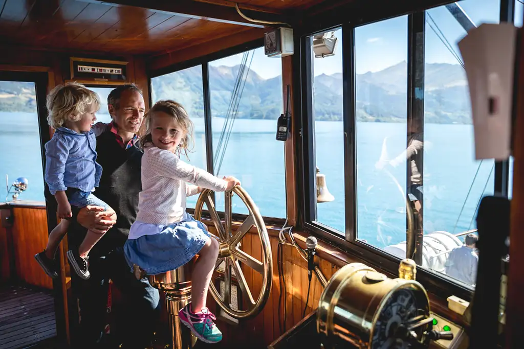 TSS Earnslaw Steamship Cruise from Queenstown