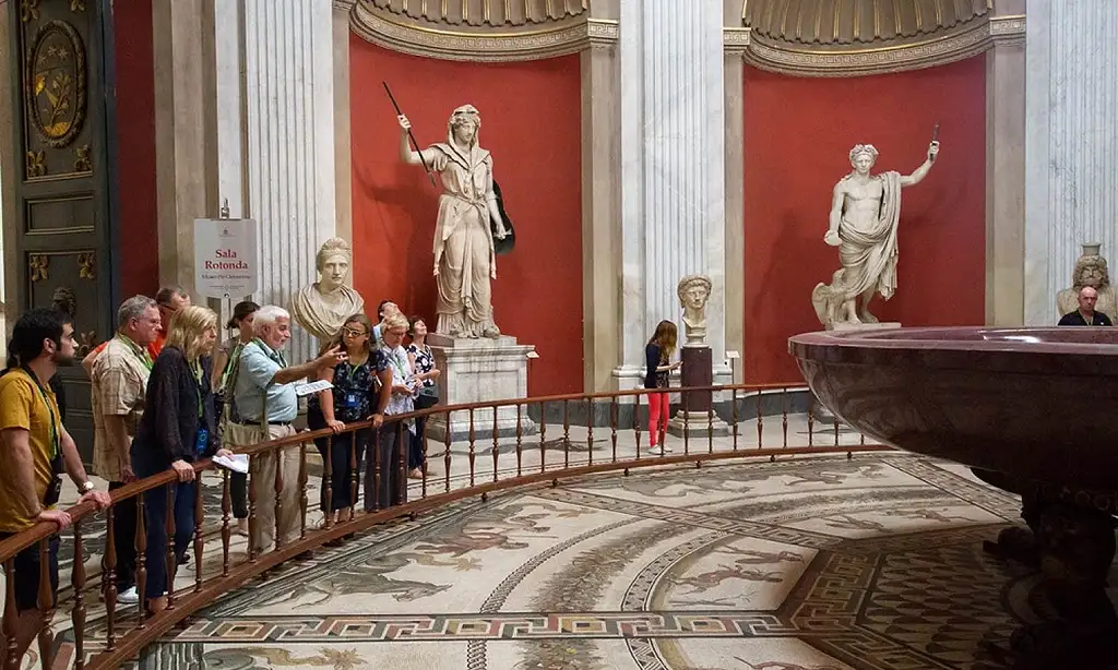 Complete Skip-the-Line Vatican Tour for Small Groups