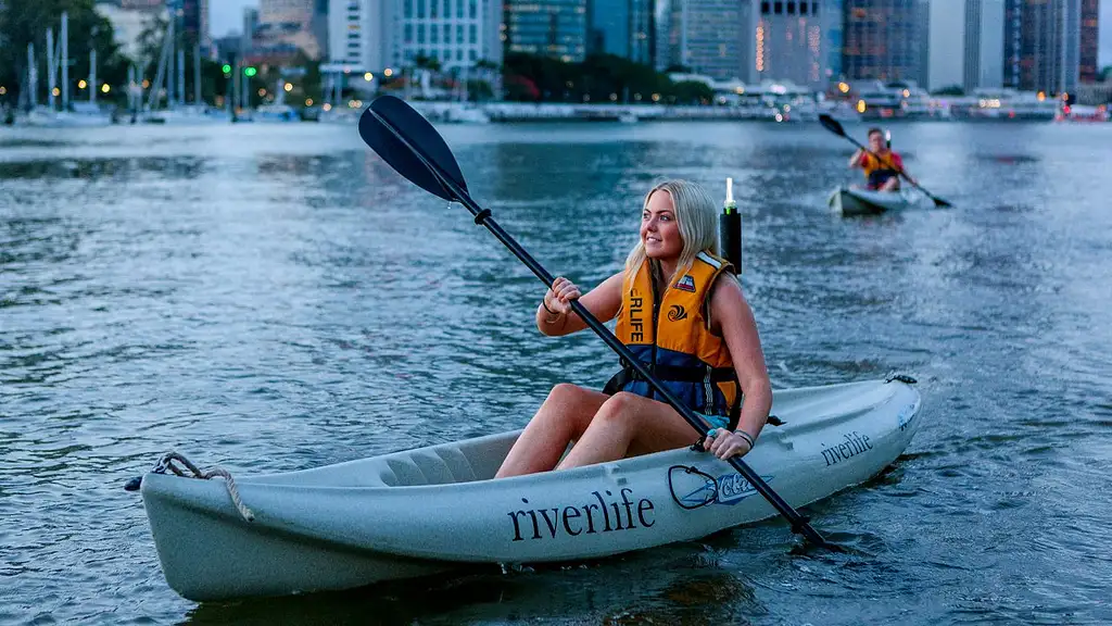 Brisbane City Twilight Kayak Adventure