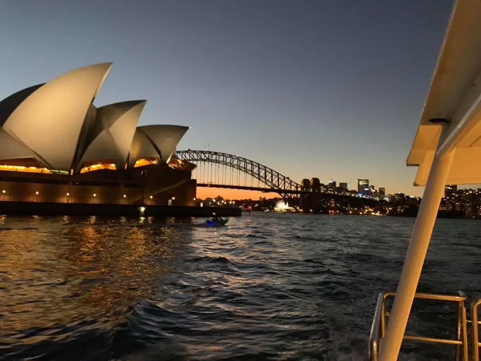 Sydney Harbour Hopper - Sightseeing Cruise