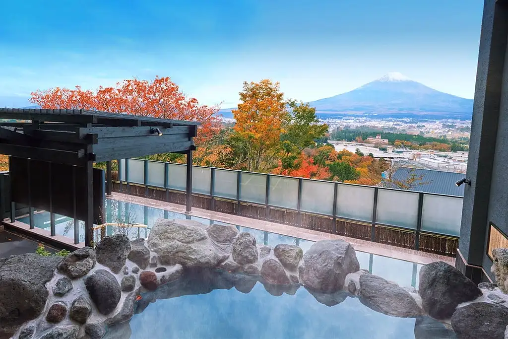 Mt. Fuji, Lake Ashi, Owakudani and Oshino Hakkai with Ropeway | Full Day Tour