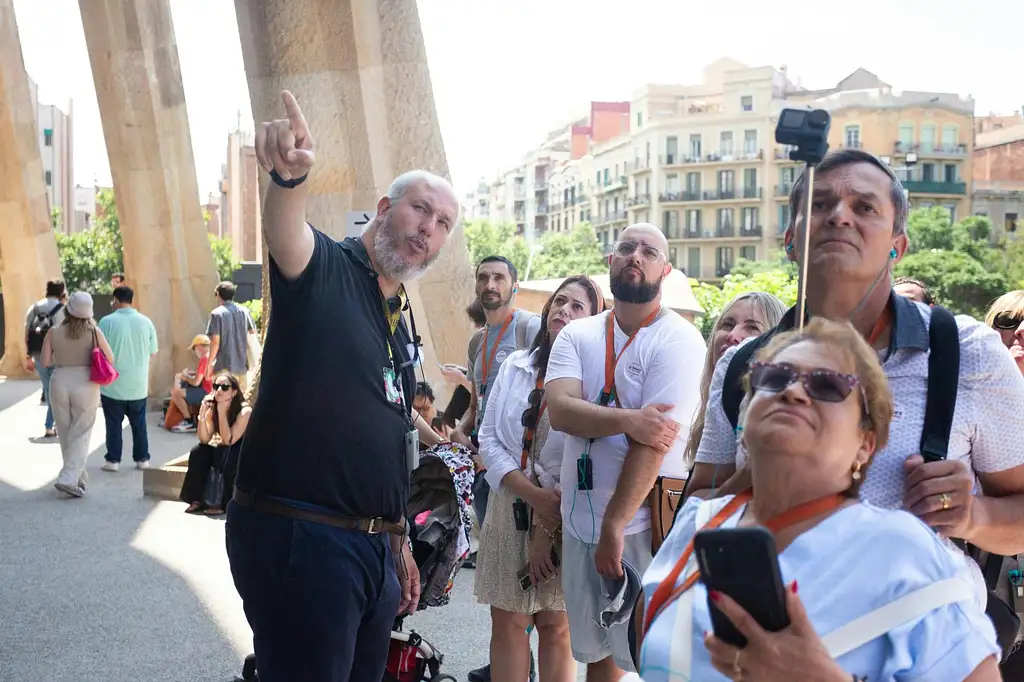 Guided Visit To The Sagrada Família