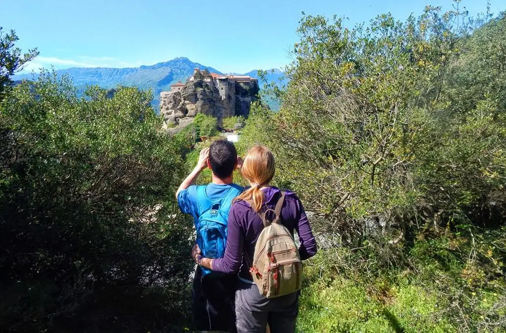 Small-group Hiking Tour Of Meteora