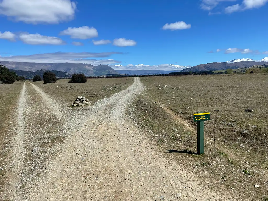 Wanaka and Hawea Trails - E-Bike Hire and Shuttle