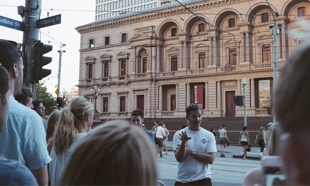 Melbourne History And Hidden Bars Tour