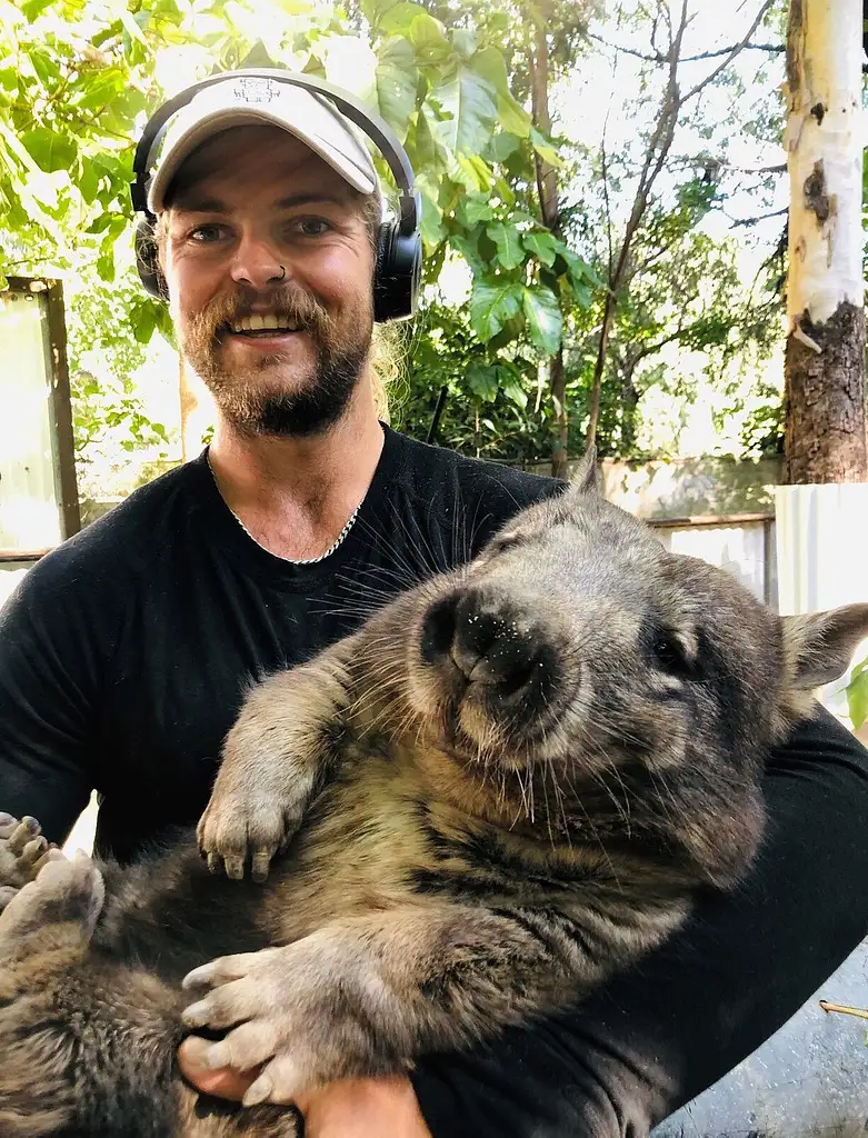 Selina Magnetic Island Wildlife Park Tour