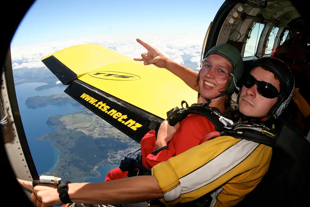 Taupo Tandem Skydiving