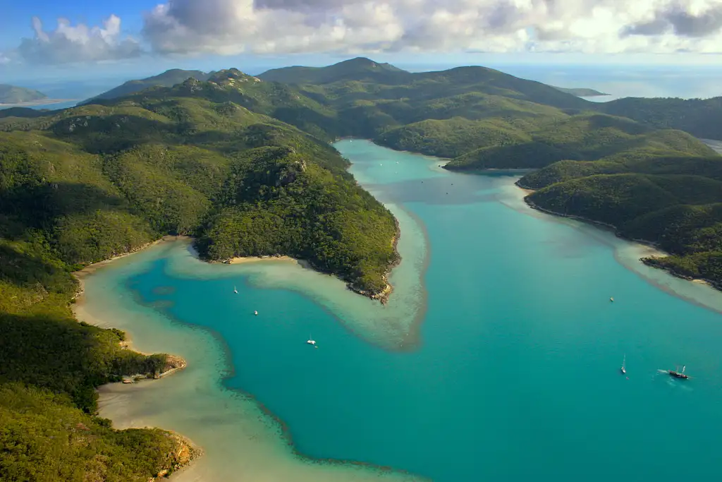 Hook Island Cultural + Snorkelling on Lady Enid | From Airlie Beach