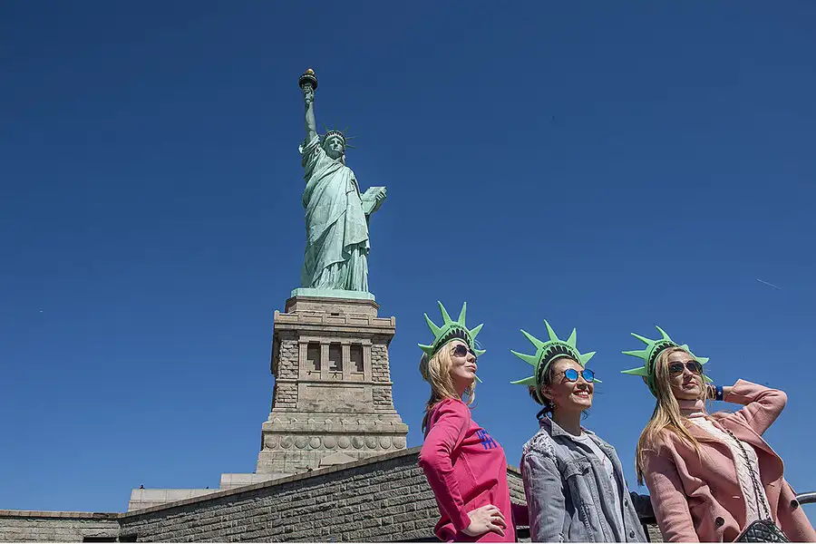 Guided Tour Of The Statue Of Liberty And Ellis Island | Private Tour