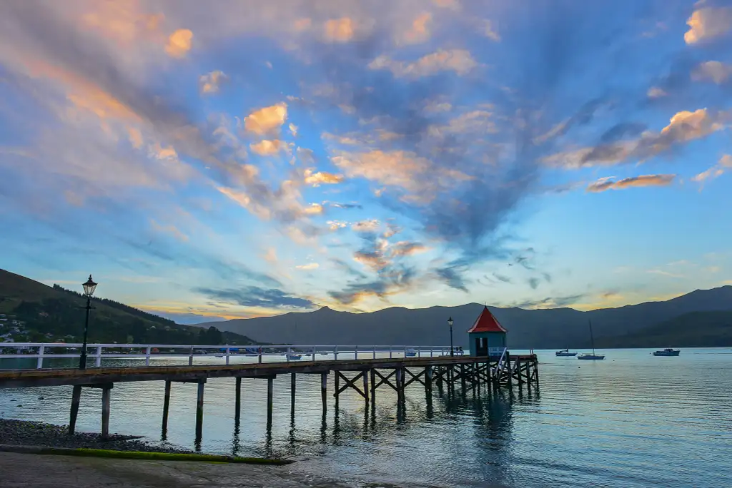 Akaroa Day Trip from Christchurch