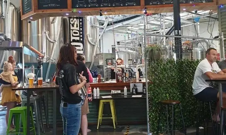 Sunshine Coast Private Craft Beer Trail with Lunch