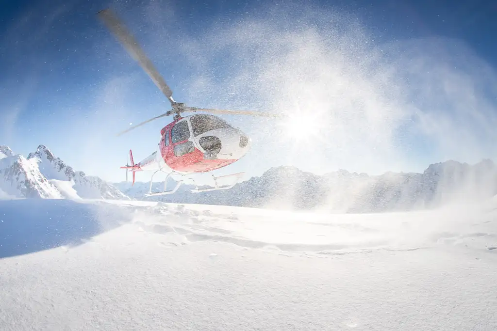 Fox Glacier Flight & Snow Landing | 20 Minutes