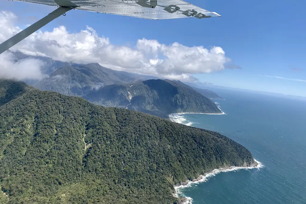 Milford Sound Scenic Flight From Queenstown