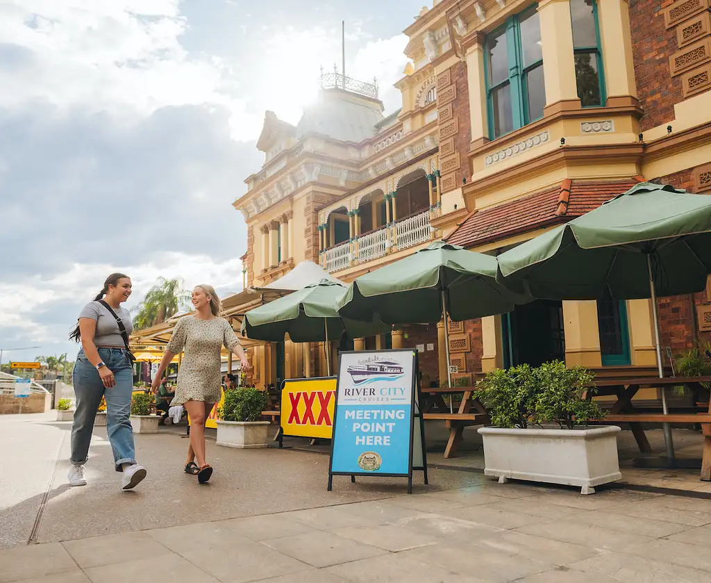 Brisbane Cruise to Lunch Package