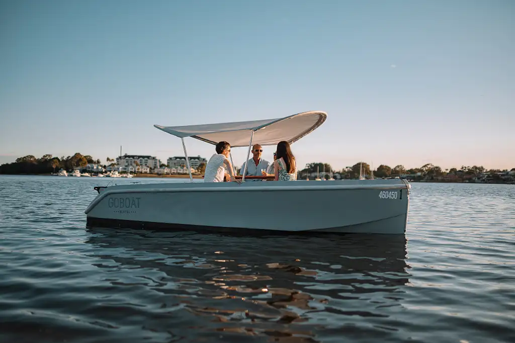 Sydney GoBoat Hire | Electric Picnic Boat