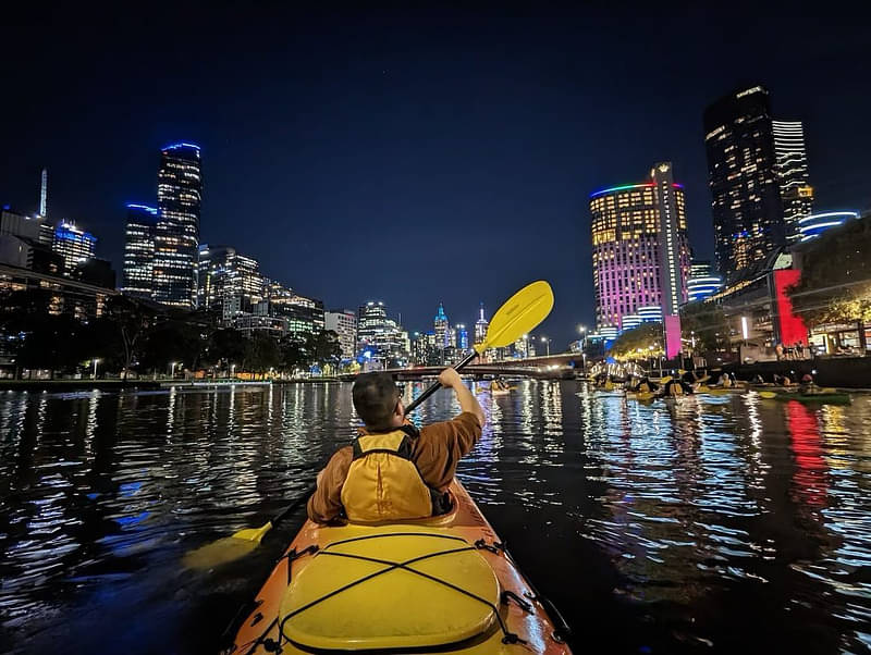 moonlight kayak tour melbourne