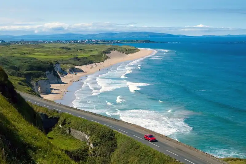 The Giant’s Causeway and the Glens of Antrim Rail Tour From Dublin