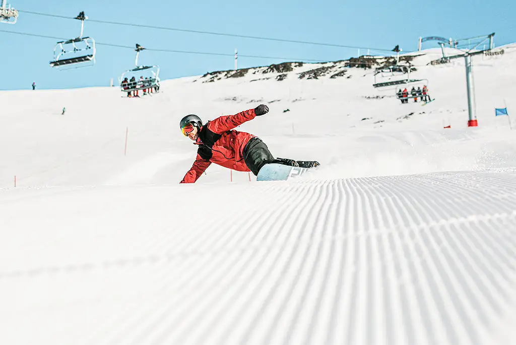 Ski New Zealand: 7 Day South Island Snow Safari | Queenstown to Christchurch | Intrepid Tour