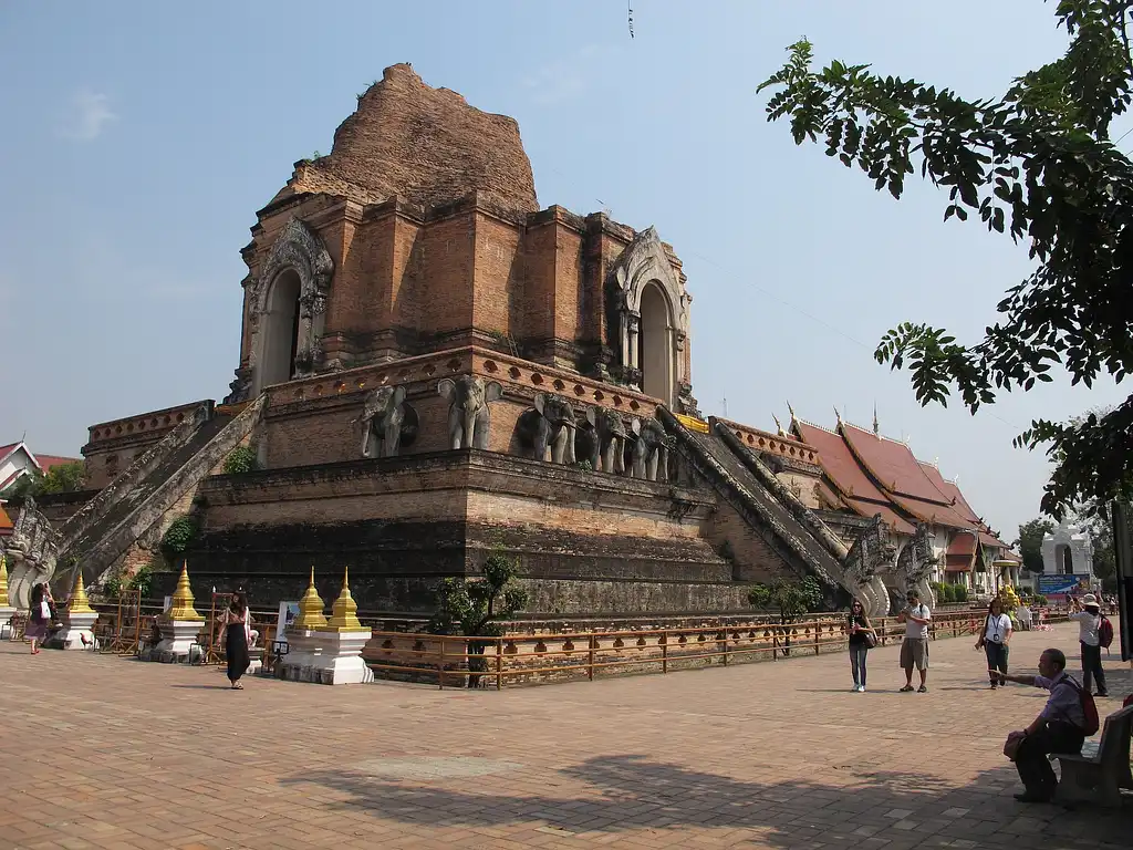 Tuk Tuk Tales: Exploring Chiang Mai's Old Town & Market | Half Day Private Tour