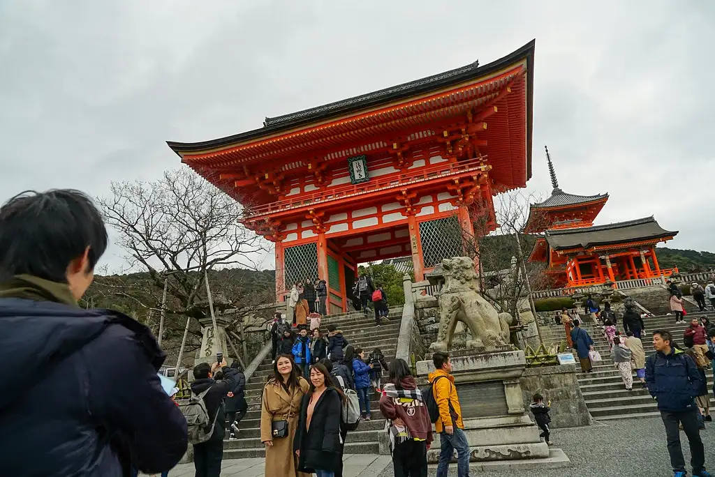 Kyoto Tea Ceremony And Kiyomizu-dera Temple Walking Tour