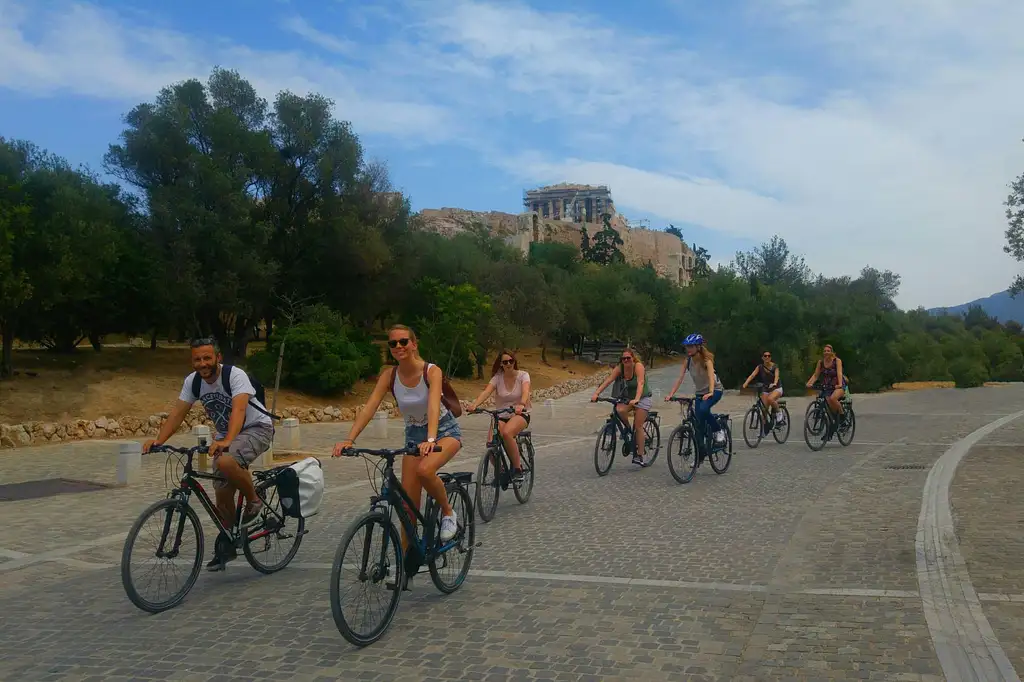 Athens Old Town And Acropolis Guided Bike Tour