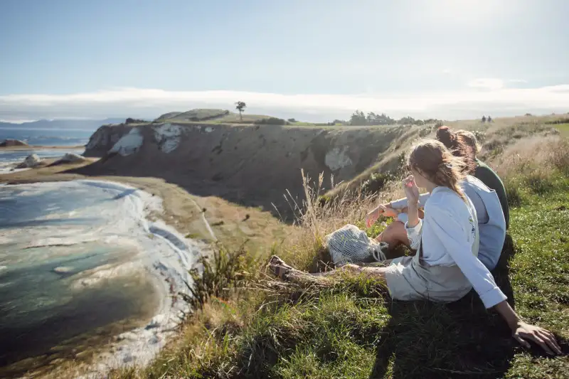 'South and Sound' Bus Pass | NZ South Island | Kiwi Experience