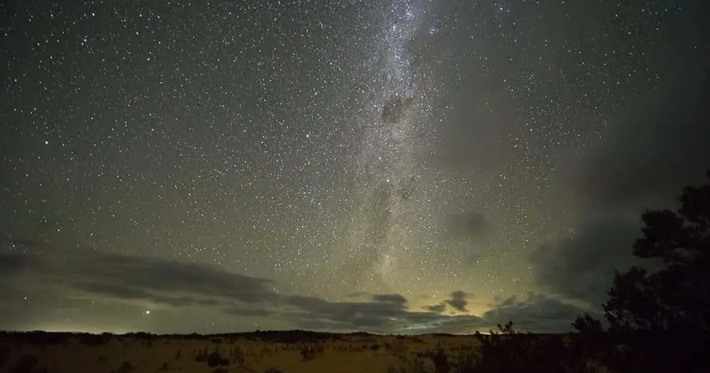 Pinnacles Desert Sunset Stargazing Tour