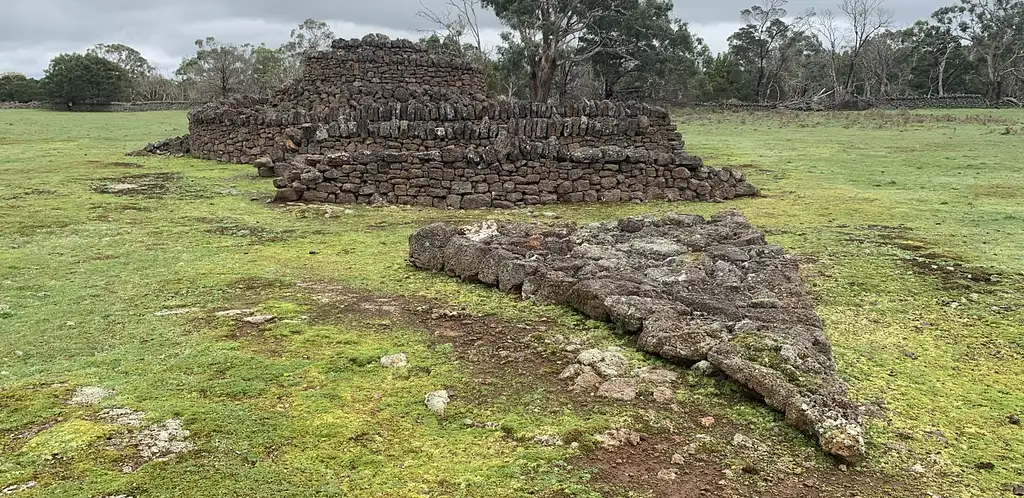 Tungatt Mirring (Stone Country) Half Day Tour