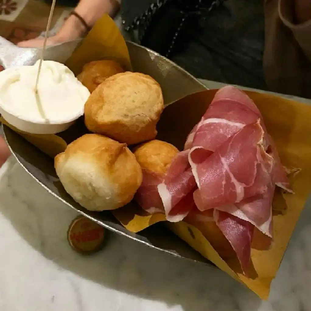 Florence Traditional Guided Food Tour