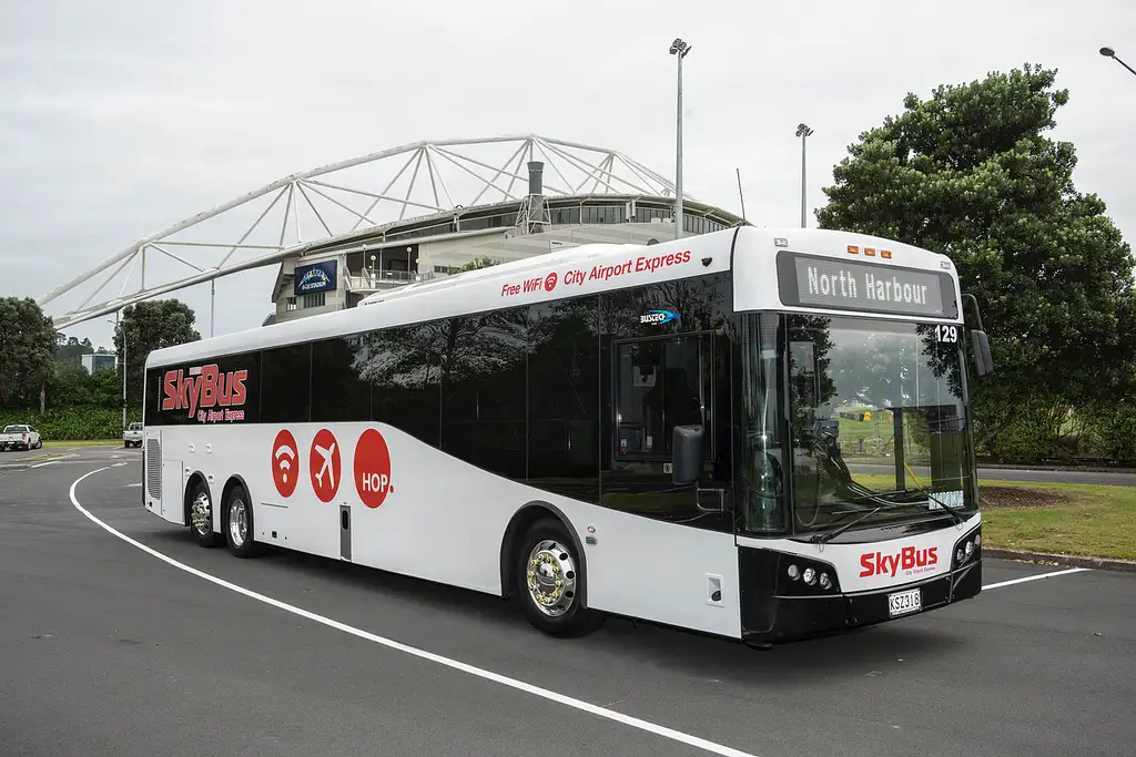 Skybus Airport Express - Auckland, New Zealand