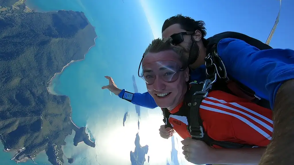 Airlie Beach Skydiving | Up To 15,000ft Tandem Skydiving | Whitsundays