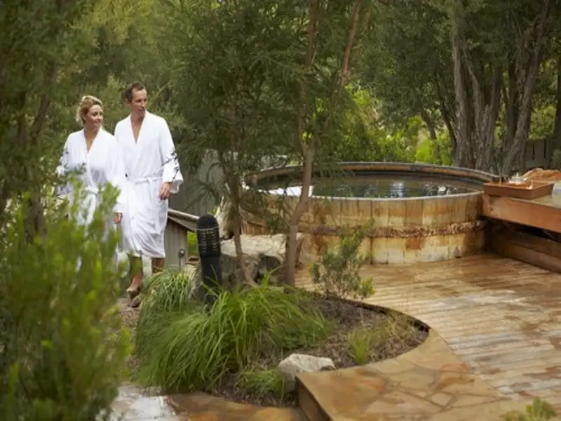 Mornington Peninsula Day Tour with Hot Springs