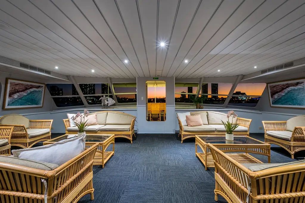 Luxury Sunset Broadwater Cruise - Gold Coast