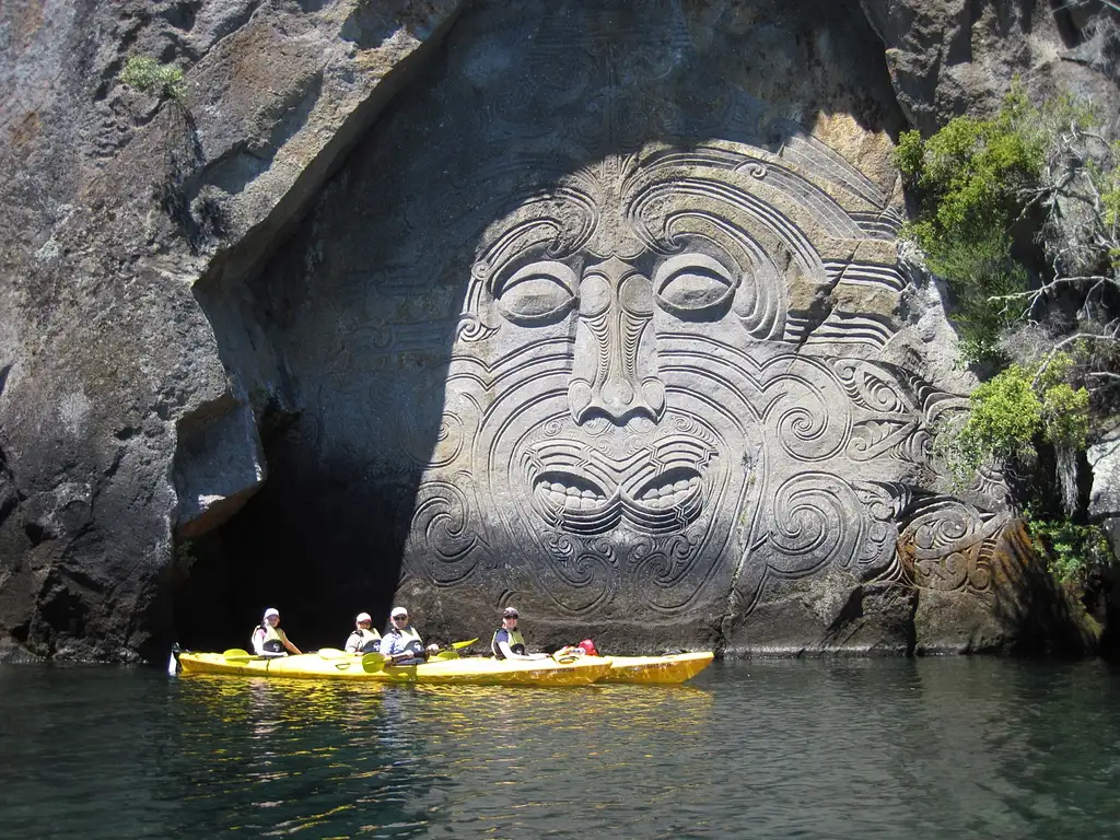 Maori Rock Carving Kayak Tour - Half Day