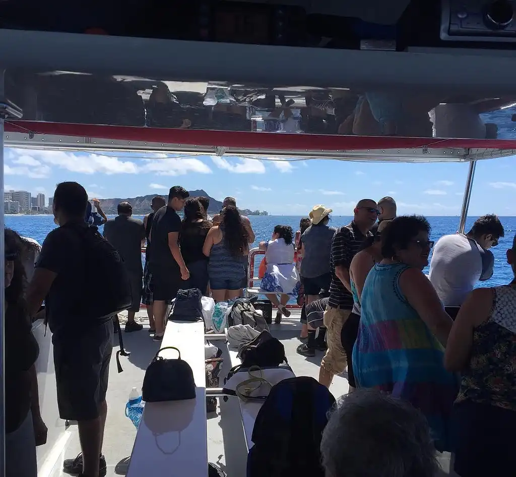 Oahu : Glass Bottom Boat Tour in Waikiki