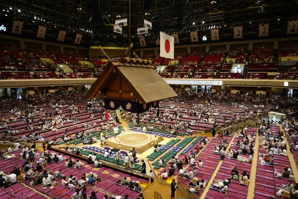 Tokyo Grand Sumo Tournament Guided Tour With Premium Tickets