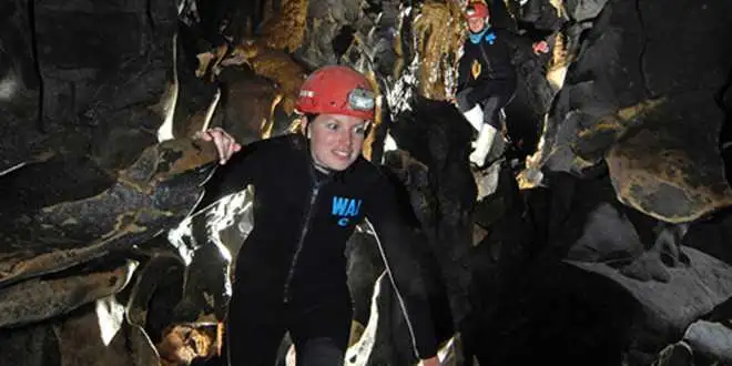 Blackwater Rafting TumuTumu Toobing at Waitomo Caves