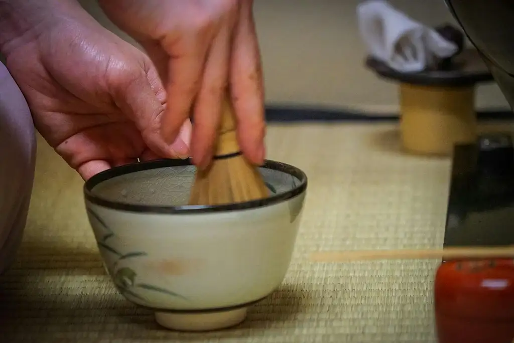 Kyoto Tea Ceremony And Kiyomizu-dera Temple Walking Tour