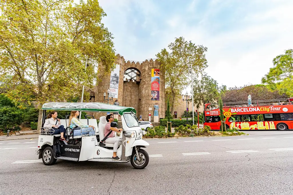 4-hour Tour Of Barcelona In An Electric Tuk-Tuk | Private Tour