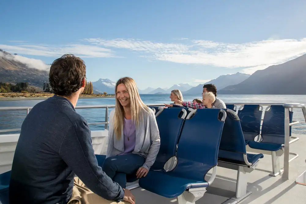 Lake Wakatipu Catamaran Scenic Cruise From Queenstown