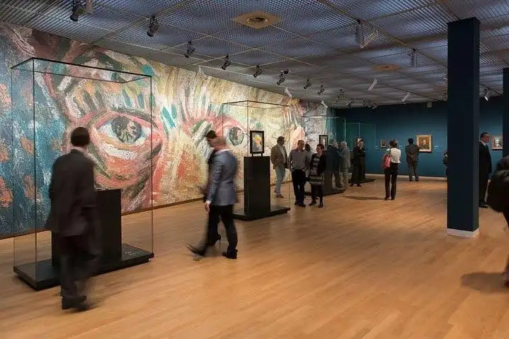 The secret of the green sun Van Gogh Museum guided tour