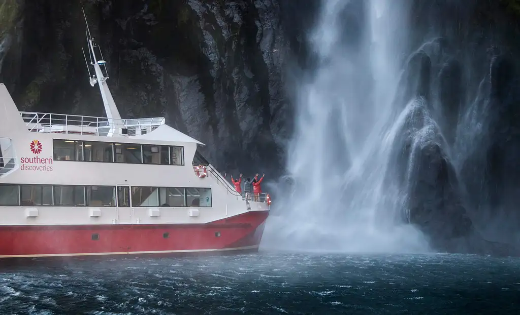 Milford Sound Nature Cruise