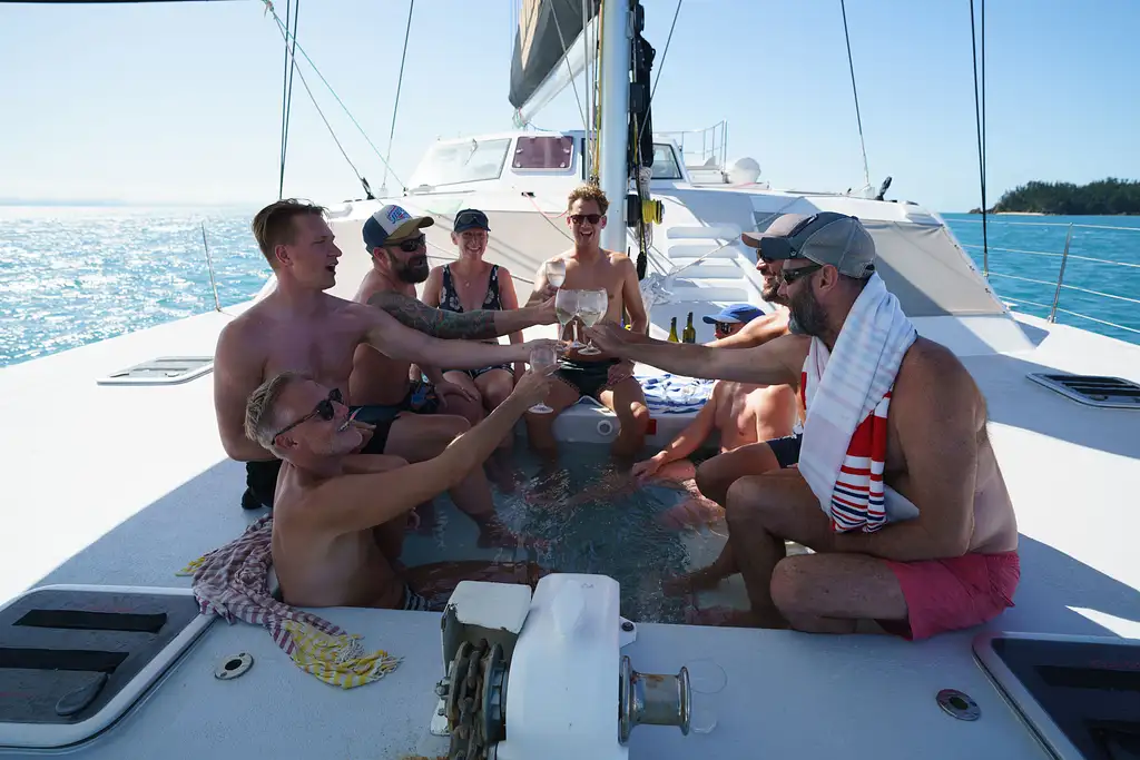 Whitsundays Islands Sail, SUP & Snorkel Day Tour