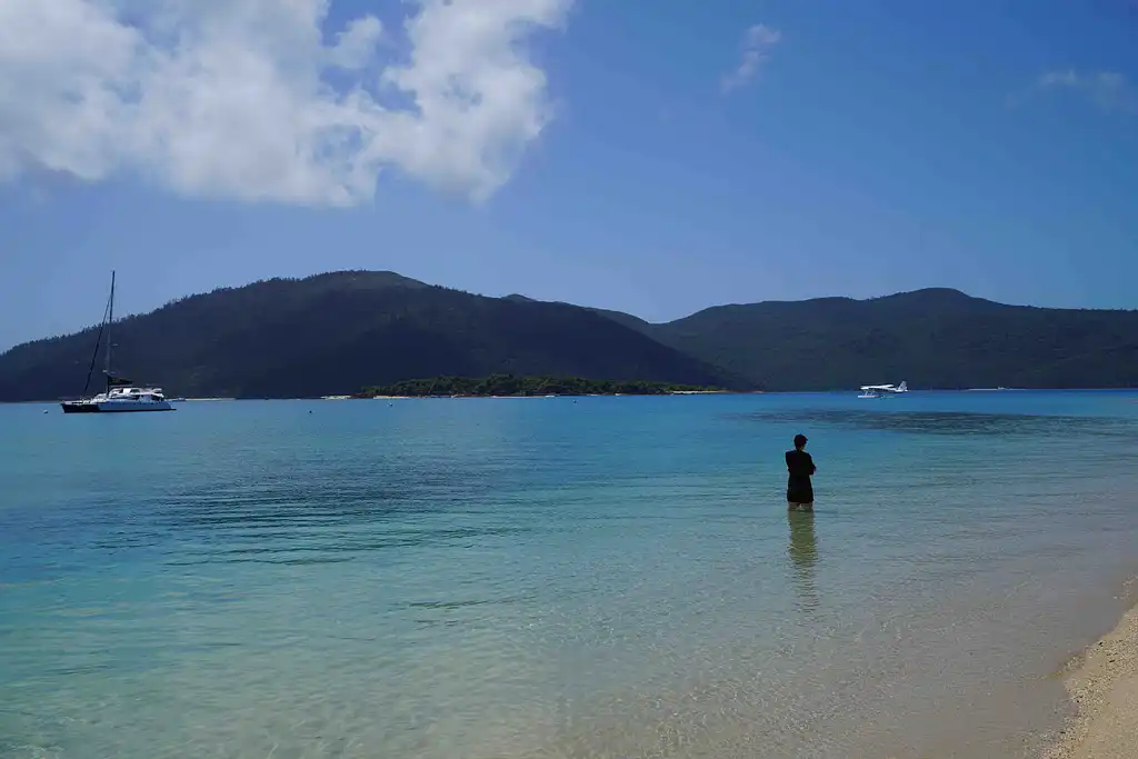 Whitsundays Islands Sail, SUP & Snorkel Day Tour